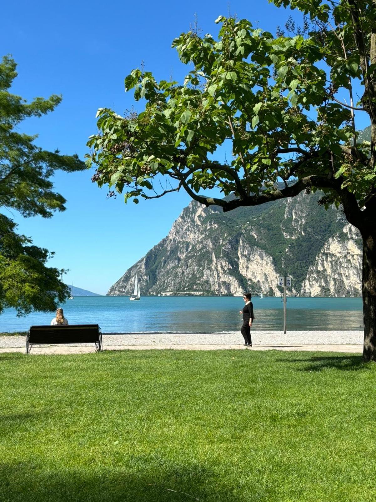 Garden & Pool Perugini Διαμέρισμα Torbole Sul Garda Εξωτερικό φωτογραφία